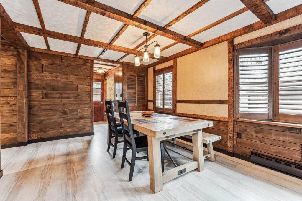 Luxury-cabin Mount View *gym*game *fire Place Lehighton